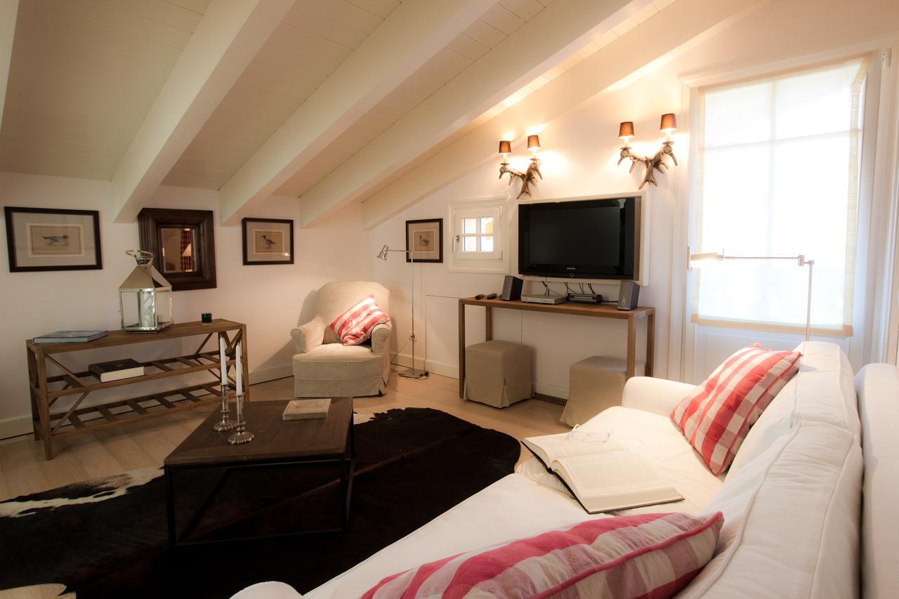 Les Fleurs Bleues Aparthotel Λιβίνιο Δωμάτιο φωτογραφία